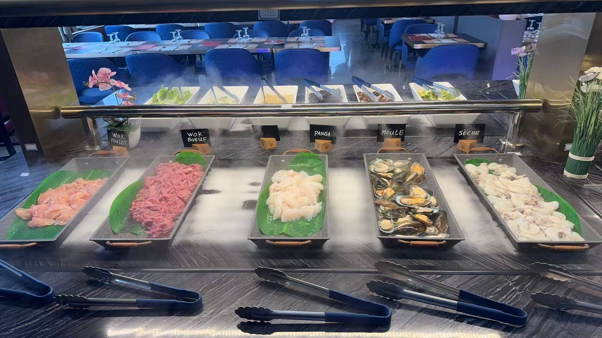 Protéines wok — poulet, bœuf, panga, moule, seiche